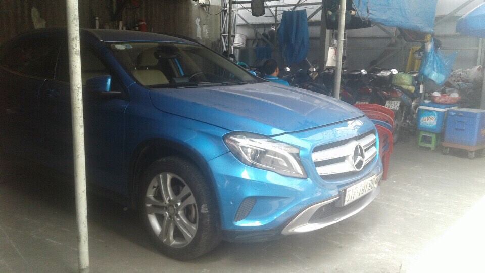 Bán Xe Mercedes Gla 200 đời 2014 Màu Xanh Lam Nhập Khẩu