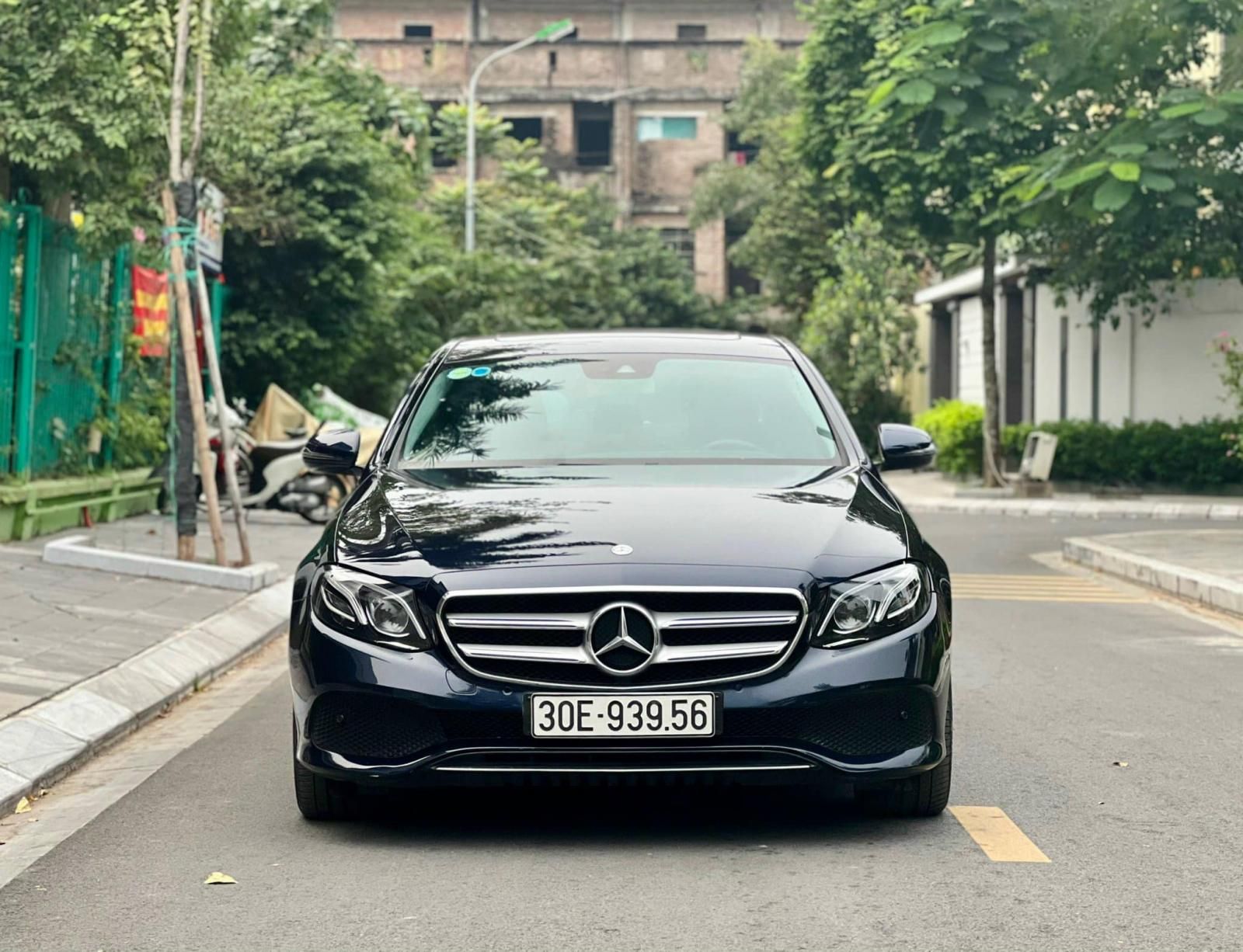 Mercedes-Benz E250 2017 - Mercedes-Benz E250 2017 tại Hà Nội