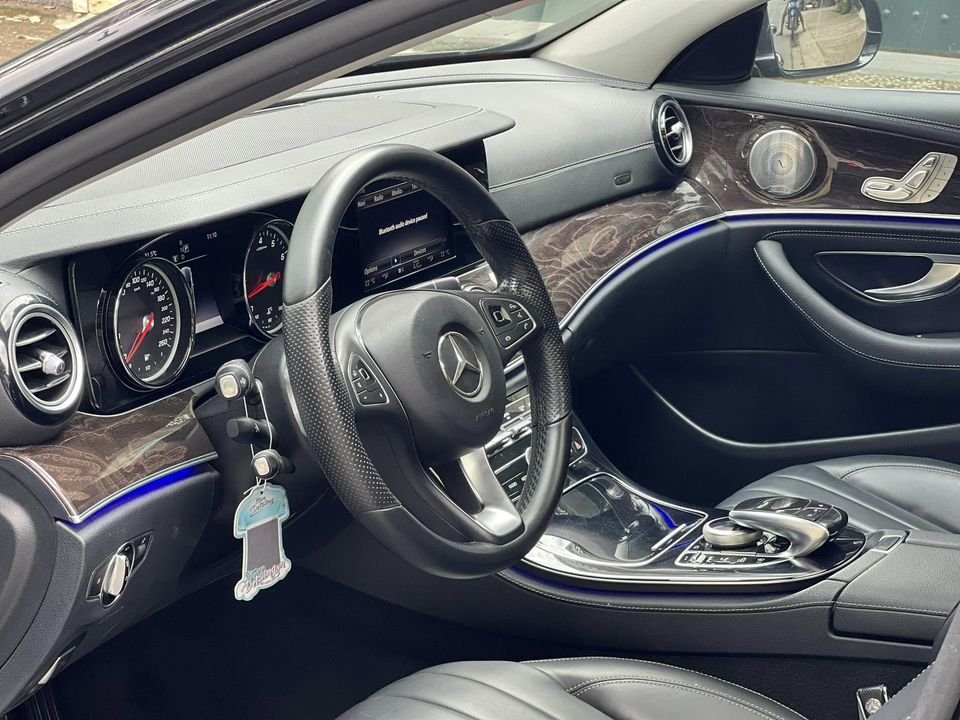 Mercedes-Benz E250 2018 - Xe 1 chủ mua mới (bao rút hồ sơ)