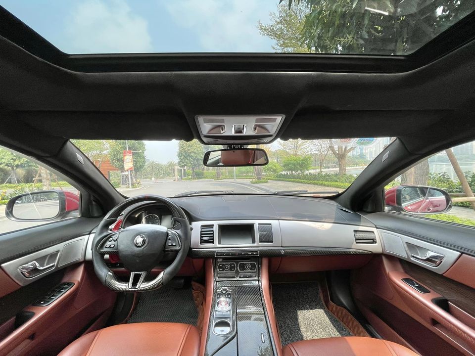 Jaguar XF 2012 - Phiên bản 2013