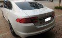 Jaguar XF 2.0 2012 - Cần bán gấp Jaguar XF 2.0 năm 2012, màu trắng chính chủ