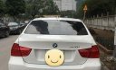 BMW 3 Series 320i 2011 - Bán gấp BMW 3 Series 320i đời 2011, màu trắng