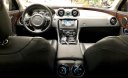 Jaguar XJ 2.0 2014 - Chính chủ bán xe Jaguar XJ 2.0 đời 2014, màu trắng, xe nhập