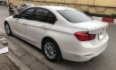 BMW 3 Series 320i 2012 - Cần bán BMW 320i 2012, màu trắng, nhập khẩu, chính chủ
