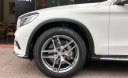 Mercedes-Benz GLC-Class  300 4Matic 2016 - Bán xe Mercedes GLC300 4Matic sản xuất năm 2016, màu trắng