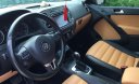 Volkswagen Tiguan 2.0AT 2012 - Cần bán xe Volkswagen Tiguan 2.0AT đời 2012, màu đỏ, xe nhập, giá 730tr 