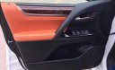 Lexus LX 570 2017 - Bán xe Lexus LX 570 đời 2017, màu trắng, nhập khẩu nguyên chiếc, xe vẫn hoạt động bình thường