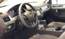 Volkswagen Touareg 3.6L FSI V6 2018 - Bán Xe Volkswagen Touareg SUV 5 chỗ, xe Đức nhập khẩu nguyên chiếc chính hãng mới, hỗ trợ trả góp 80%. LH 0933 365 188
