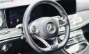 Mercedes-Benz E class   2017 - Bán Mercedes E300 AMG 2017, màu trắng, chính chủ
