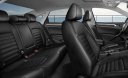 Volkswagen Passat 2017 - Bán gấp chiếc Volkswagen Passat 2018, màu nâu - Xe nhập khẩu nguyên chiếc - Tặng quà khủng
