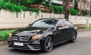 Mercedes-Benz E300 AMG 2018 - Cần bán Mercedes AMG sản xuất 2018, màu đen