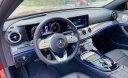 Mercedes-Benz E300 AMG 2019 - Cần bán gấp Mercedes E300 AMG sản xuất 2019, màu đỏ số tự động