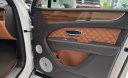 Bentley 2022 - Bán Bentlye Bentayga First Edition 2022, màu trắng, nội thất nâu da bò, xe sẵn giao ngay
