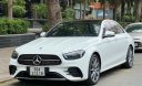 Mercedes-Benz E300 2021 - Cần bán xe Mercedes E300 AMG sản xuất 2021, màu trắng