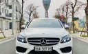 Mercedes-Benz C300 2018 - Cần bán Mercedes C300 AMG sản xuất năm 2018, màu trắng, xe nhập chính chủ