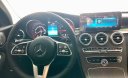 Mercedes-Benz C200 2020 - Màu trắng, nội thất đen