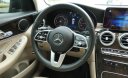 Mercedes-Benz GLC 200 2019 - Cần bán lại xe model 2020, màu đen, nội thất kem
