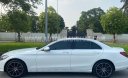 Mercedes-Benz C200 2021 - Màu trắng, nội thất đen