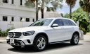 Mercedes-Benz GLC 200 2022 - Màu trắng, nội thất kem