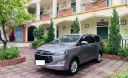 Hãng khác Xe chuyên dụng 2.0E 2020 - Gia đình tôi cần bán chiếc xe ô tô Toyota Innova 2.0E màu xám vàng 2020