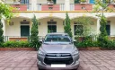 Hãng khác Xe chuyên dụng 2.0E 2020 - Gia đình tôi cần bán chiếc xe ô tô Toyota Innova 2.0E màu xám vàng 2020