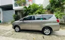 Hãng khác Xe chuyên dụng 2.0E 2020 - Tôi cần bán chiếc xe ô tô Toyota Innova 2.0E 2020 màu vàng đồng