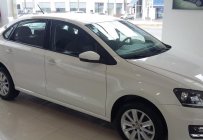 Volkswagen Polo   GP 2016 - Cần bán Volkswagen Polo Sedan AT đời 2015, màu trắng, xe nhập, thanh lý giá rẻ bất ngờ, số lượng có hạn giá 695 triệu tại Gia Lai