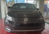 Volkswagen Polo Sedan 2016 - Cần bán Volkswagen Polo sedan 2016, màu đen, nhập khẩu, giá cạnh tranh giá 650 triệu tại Lâm Đồng