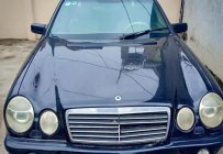 Mercedes-Benz E class E230 AT 1996 - Bán Mercedes E200 năm sản xuất 1996, màu đen giá 62 triệu tại Vĩnh Phúc