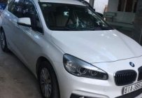 BMW 2 Series 218i 2015 - Bán xe BMW 2 Series 218i năm 2015, màu trắng còn mới, giá 900tr giá 900 triệu tại Bình Dương