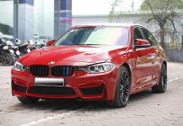 BMW 3 Series 320i 2013 - Bán BMW 320i 2013 màu đỏ, xe đi ít giữ gìn, bao test hãng giá 850 triệu tại Hà Nội