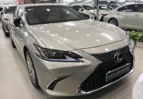 Lexus ES 2019 - Bán Lexus ES 250 2019, màu vàng, nhập khẩu nguyên chiếc giá 2 tỷ 600 tr tại Tp.HCM
