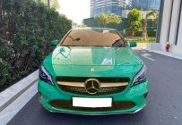 Cần bán lại xe Mercedes đời 2016 số tự động giá 1 tỷ 60 tr tại Tp.HCM
