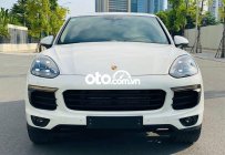 Cần bán Porsche Cayenne Platinum Edition sản xuất năm 2017, màu trắng, nhập khẩu nguyên chiếc giá 4 tỷ 350 tr tại Hà Nội