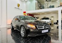 Cần bán lại xe Mercedes E250 sản xuất 2017, màu đen giá 1 tỷ 639 tr tại Hà Nội