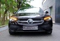 Mercedes-Benz C200 2023 - Khuyến mãi khủng đến 200tr - Sẵn đen/nâu giao ngay giá 1 tỷ 914 tr tại Đồng Nai