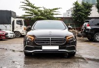 Mercedes-Benz 2021 - Cần bán lại xe màu đen giá 1 tỷ 999 tr tại Hà Nội