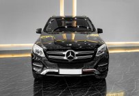 Mercedes-Benz GLE 400 2015 - Màu đen, nội thất đen giá 1 tỷ 739 tr tại Hà Nội