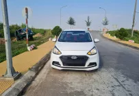 Hyundai i10 2019 - Chính chủ bán xe Hyundai i10 màu trắng sedan 2 đầu. giá 240 triệu tại Nam Định