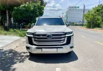 Hãng khác Xe du lịch Toyota Land Cruiser LC300 2024 - Bán Toyota Land Cruiser LC300 sản xuất 2024, mới 99,99%. giá 5 tỷ 650 tr tại Hà Nội