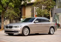 BMW 530i Sport Line 2019 - Cần bán BMW 530i Sport Line đời 2019, màu vàng, xe nhập giá 1 tỷ 200 tr tại Hà Nội